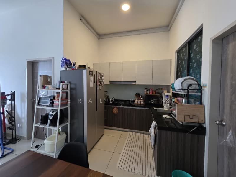Condominium for Sale at Prominence - Gerald Peski - Kitchen - PropertyGuru.com.my