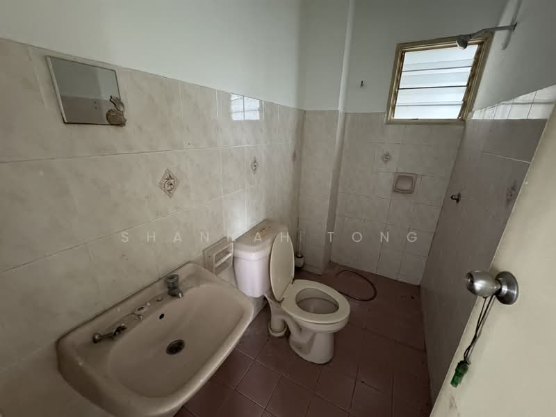 Apartment for Rent at Pangsapuri Sri Alpinia - Shannah Tong - PropertyGuru.com.my