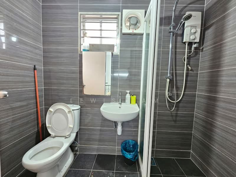 2-storey Terraced House for Sale in Taman Bukit Mewah (Kajang) - Lewis Tam - PropertyGuru.com.my