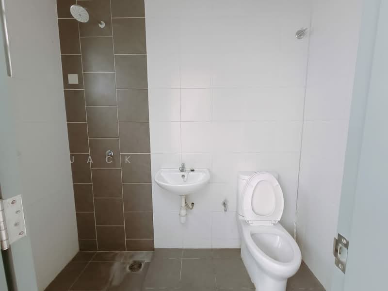 Rumah Teres 2 Tingkat untuk Disewa di Setia Alam (Selangor) - Jack Khor Phor Jiing - Bathroom - PropertyGuru.com.my