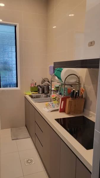 Condominium for Rent at Isle of Kamares - Mu'izz Halim - Kitchen - PropertyGuru.com.my
