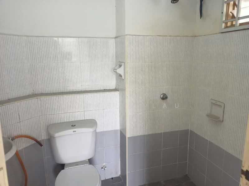 Condominium for Sale at Menara Menjalara - Dickson Lau - Bathroom - PropertyGuru.com.my