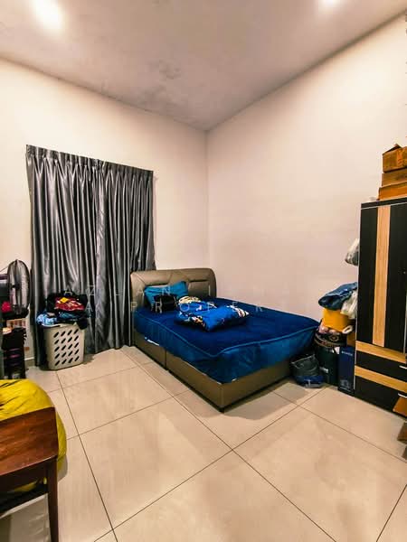 Terraced House for Sale in Taman Kota Masai (Pasir Gudang) - Azlan Ismail aiproperty - Bedroom - PropertyGuru.com.my