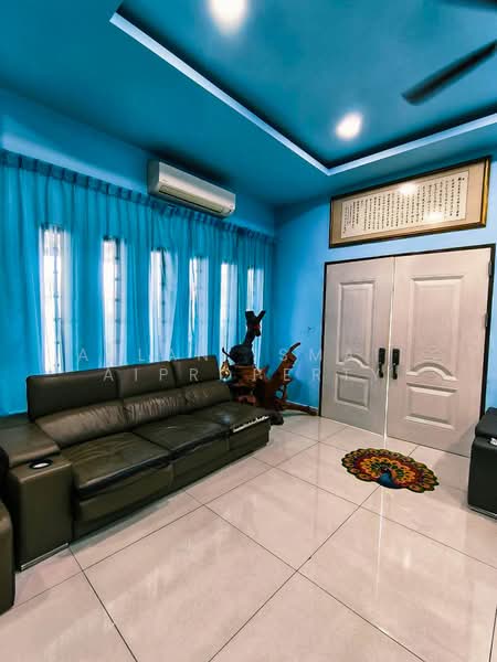 Terraced House for Sale in Taman Kota Masai (Pasir Gudang) - Azlan Ismail aiproperty - Living Room - PropertyGuru.com.my