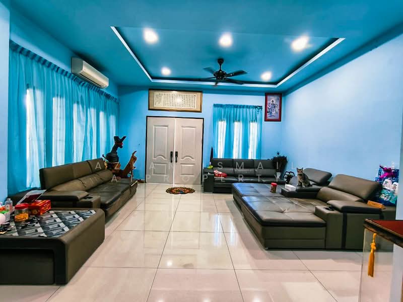 Terraced House for Sale in Taman Kota Masai (Pasir Gudang) - Azlan Ismail aiproperty - Living Room - PropertyGuru.com.my