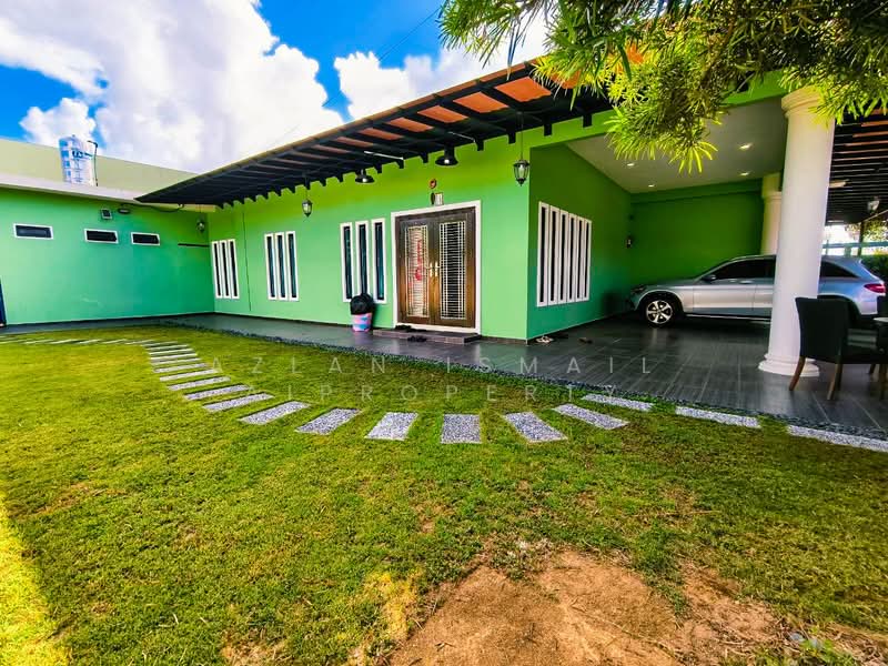 Terraced House for Sale in Taman Kota Masai (Pasir Gudang) - Azlan Ismail aiproperty - Exterior - PropertyGuru.com.my