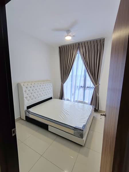 Servis Apartment untuk Dijual di Veranda Residence - Chloe Shum - Bedroom - PropertyGuru.com.my