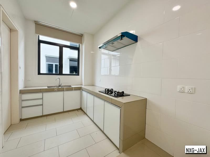Semi-Detached House for Rent in Setia Alam (Selangor) - Reilynn Tue - Kitchen - PropertyGuru.com.my