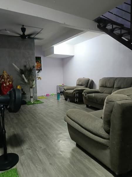 2-storey Terraced House for Sale in Johor Bahru (Johor) - Hung Hoi Heah - Living Room - PropertyGuru.com.my