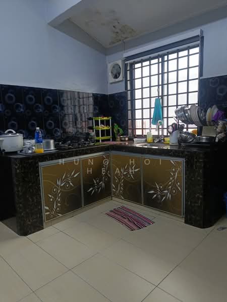2-storey Terraced House for Sale in Johor Bahru (Johor) - Hung Hoi Heah - Kitchen - PropertyGuru.com.my