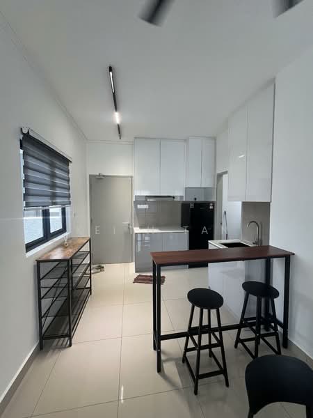 Kondominium untuk Disewa di Residensi Alamanda - Keith Tan - Kitchen - PropertyGuru.com.my