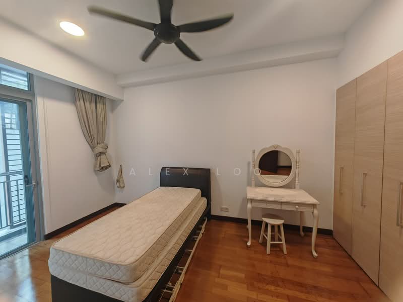 Condominium for Sale at Hampshire Residences - Alex Loo - Bedroom - PropertyGuru.com.my