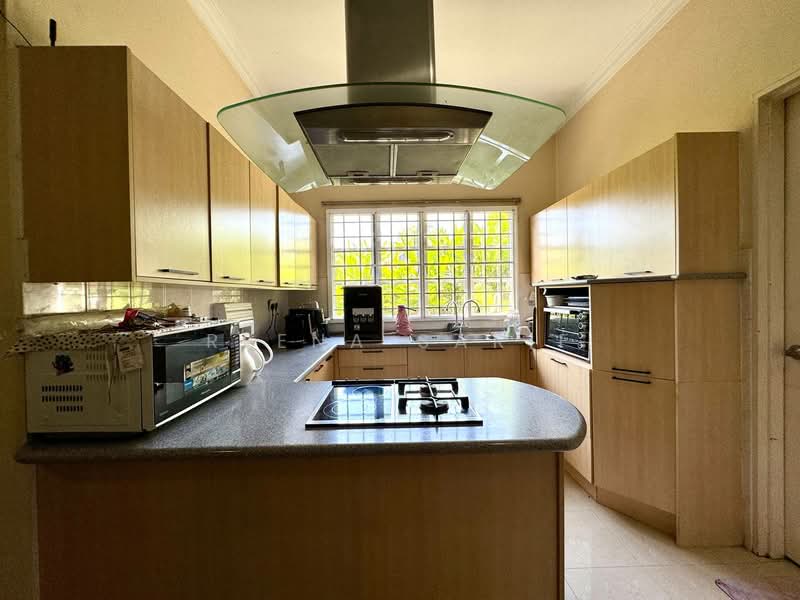 Rumah Banglo untuk Dijual di Bukit Jelutong (Shah Alam) - Reena Sarif - Kitchen - PropertyGuru.com.my