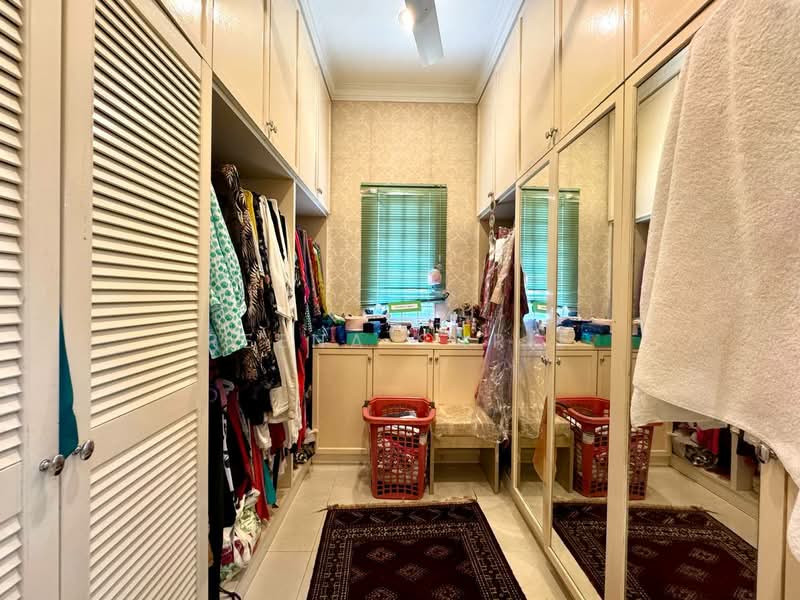 Rumah Banglo untuk Dijual di Bukit Jelutong (Shah Alam) - Reena Sarif - Interior - PropertyGuru.com.my