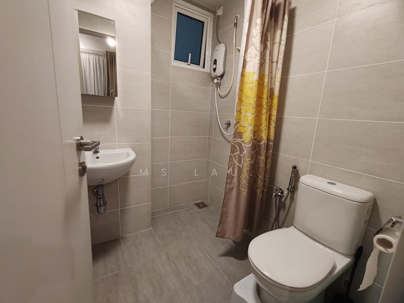 Servis Apartment untuk Disewa di Court 28 - Ms Lau. - Bathroom - PropertyGuru.com.my
