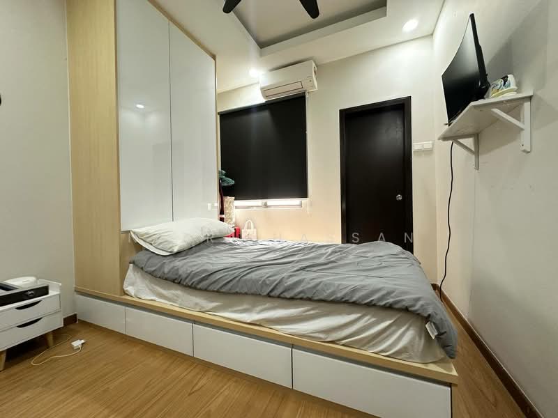 Rumah Teres 2 Tingkat untuk Dijual di Puncak Alam (Selangor) - Nazri Hassan - Bedroom - PropertyGuru.com.my