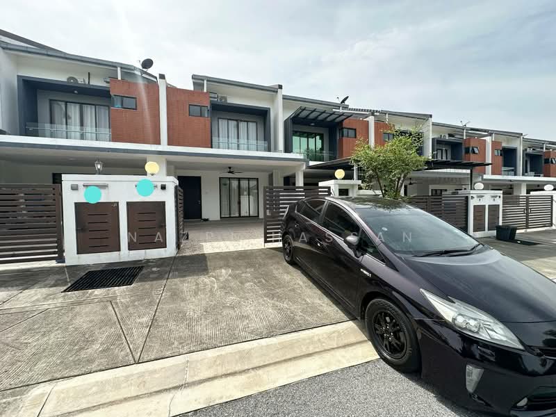 Rumah Teres 2 Tingkat untuk Dijual di Puncak Alam (Selangor) - Nazri Hassan - Exterior - PropertyGuru.com.my
