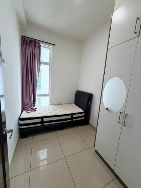 Kondominium untuk Disewa di M Condominium @ Larkin - Jayson Teo - Bedroom - PropertyGuru.com.my