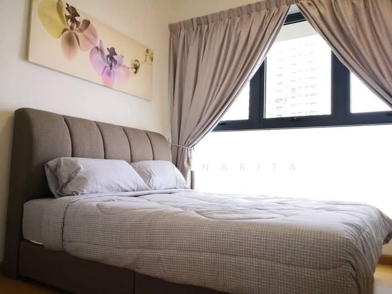 Condominium for Rent at Amberside @ Country Garden Danga Bay - Stella Narita - Bedroom - PropertyGuru.com.my
