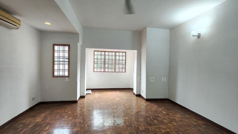 Rumah Teres 2.5 Tingkat untuk Dijual di BANDAR PUCHONG JAYA (Puchong) - Annie Yoon - Living Room - PropertyGuru.com.my