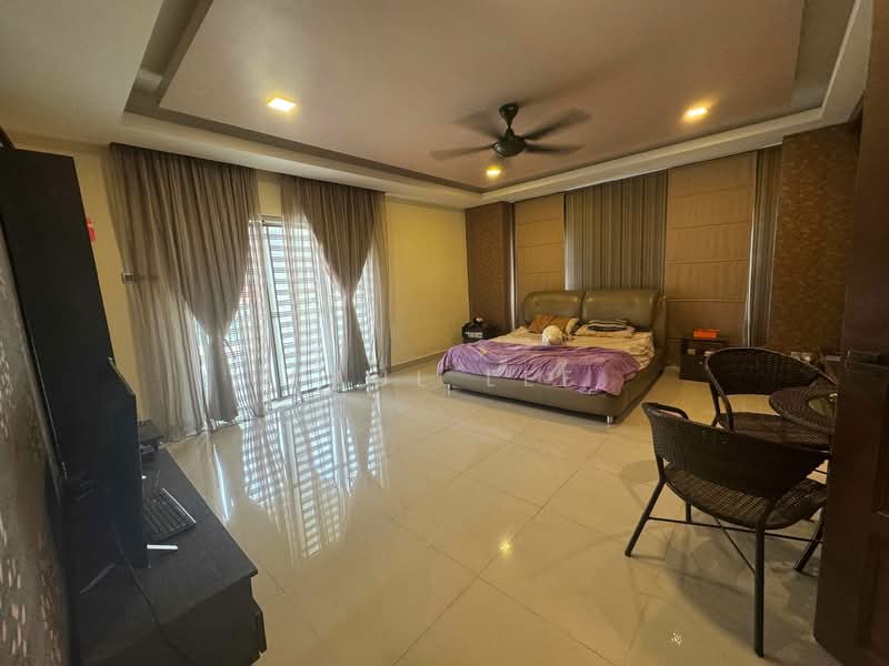 Semi-Detached House for Sale in Bandar Puteri Puchong (Puchong) - Paul Lee - Bedroom - PropertyGuru.com.my