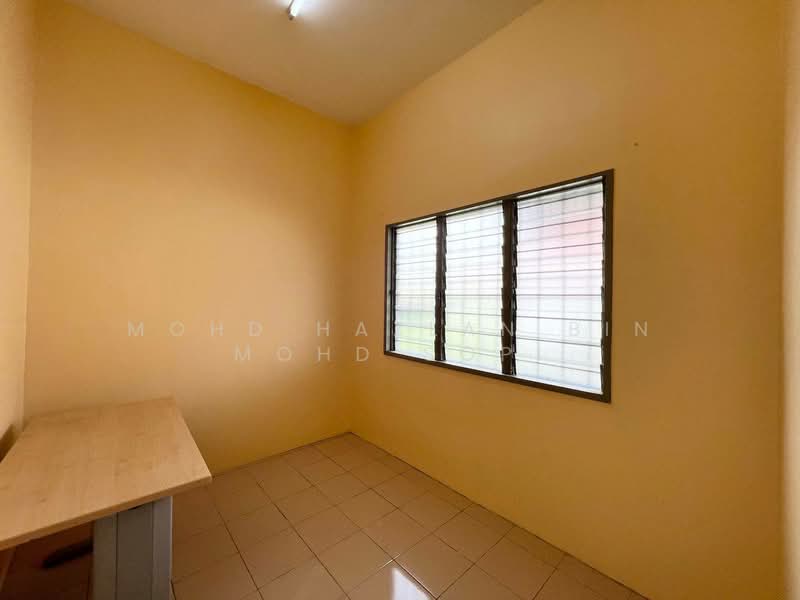 For Sale - Taman Meru Permai