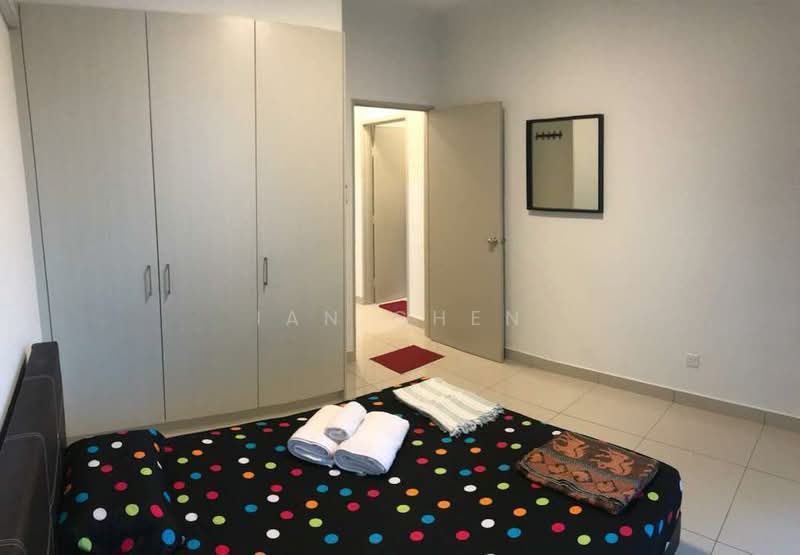 Pangsapuri untuk Dijual di Aliff Avenue (Dwi Alif) - Ian Chen - Bedroom - PropertyGuru.com.my
