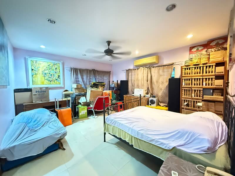Bungalow for Sale in Country Heights (Kajang) - Lewis Tam - PropertyGuru.com.my