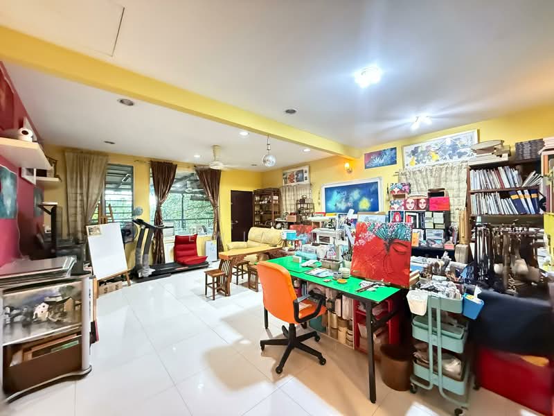 Bungalow for Sale in Country Heights (Kajang) - Lewis Tam - PropertyGuru.com.my