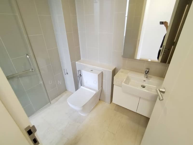 Semi-Detached House for Rent in Johor Bahru (Johor) - Hung Hoi Heah - Bathroom - PropertyGuru.com.my