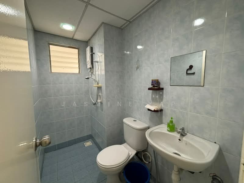 Kondominium untuk Disewa di D'Aman Ria Condominium - Jasmine Yap - Bathroom - PropertyGuru.com.my