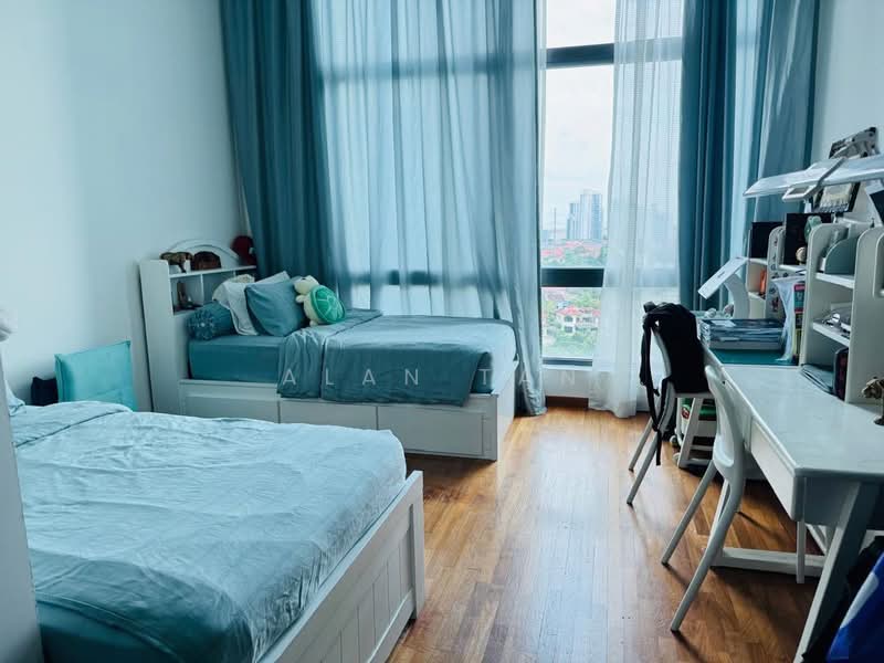 Condominium for Sale at Tropicana Grande - Alan Tan - Bedroom - PropertyGuru.com.my