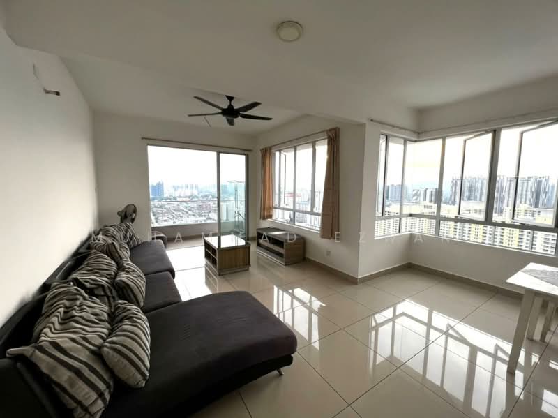 Service Residence for Sale at Platinum Lake PV 21 - Muhammad Ezwan - Living Room - PropertyGuru.com.my