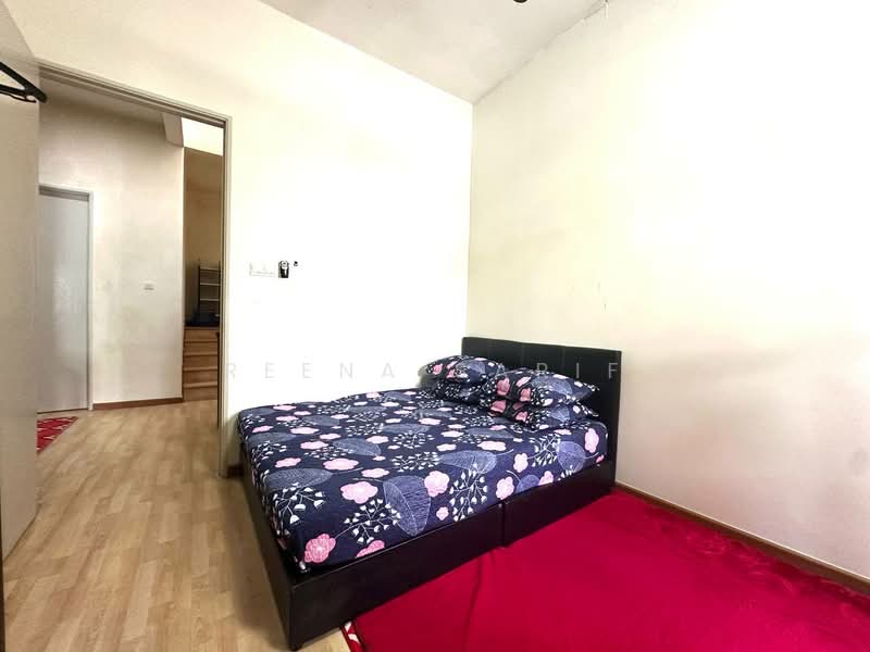 3-storey Terraced House for Sale in Rawang (Selangor) - Reena Sarif - Bedroom - PropertyGuru.com.my