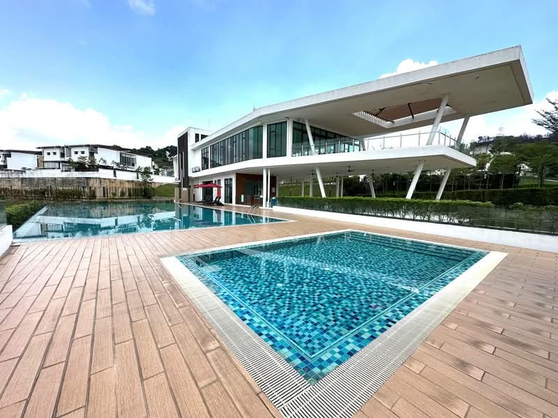 3-storey Terraced House for Sale in Rawang (Selangor) - Reena Sarif - Exterior - PropertyGuru.com.my