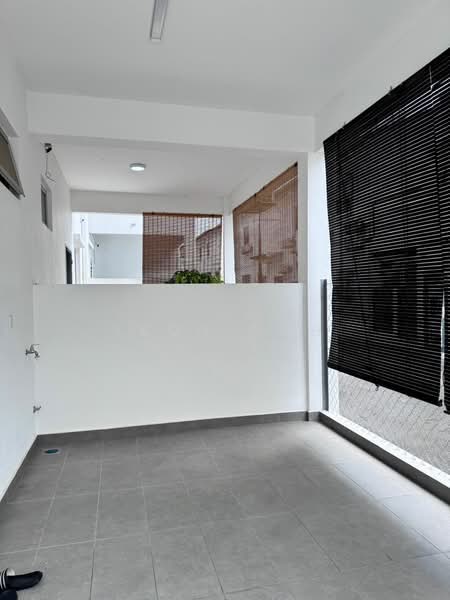 2-storey Terraced House for Rent in Bandar Rimbayu (Telok Panglima Garang) - Leon Goh - Balcony - PropertyGuru.com.my