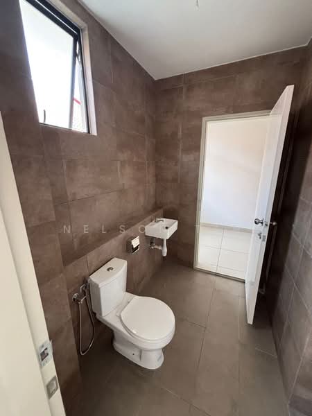 Rumah Teres 2 Tingkat untuk Disewa di Masai (Johor) - Nelson Tan - Bathroom - PropertyGuru.com.my