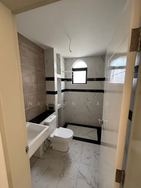 Rumah Teres 2 Tingkat untuk Disewa di Masai (Johor) - Nelson Tan - Bathroom - PropertyGuru.com.my