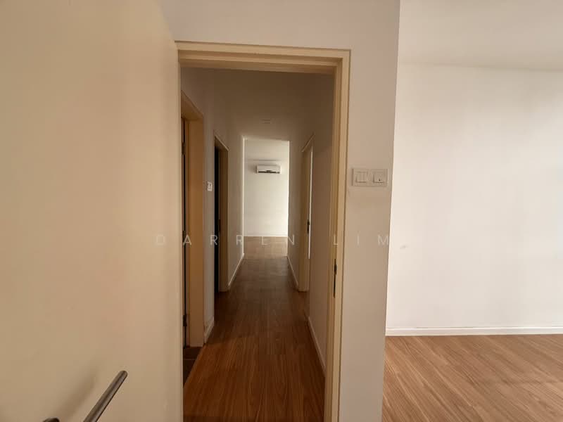 Condominium for Rent at Lakefront Residence - Darren Lim - Corridor - PropertyGuru.com.my