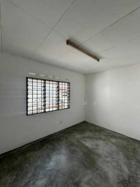 Rumah Teres 2 Tingkat untuk Dijual di Bandar Seri Alam (Masai) - Chloe Mak - PropertyGuru.com.my