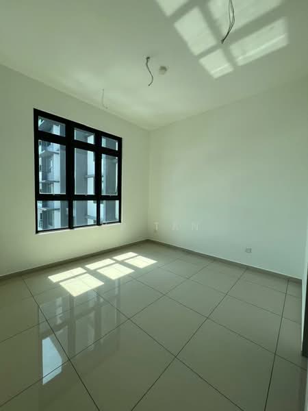 Service Residence for Sale at B11 Parkland Residence - YP Tan - Interior - PropertyGuru.com.my