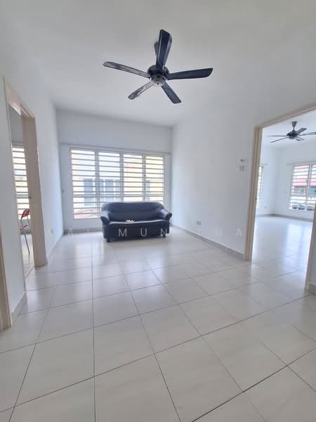 Rumah Berkembar untuk Dijual di Seremban (Negeri Sembilan) - Wai Mun Tham - Living Room - PropertyGuru.com.my