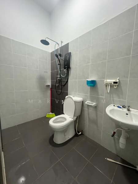 Rumah Teres 2 Tingkat untuk Dijual di Pulai (Johor) - Marvin Lim - Bathroom - PropertyGuru.com.my