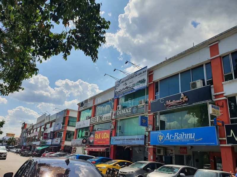 Shop for Rent in Pusat Perdagangan Selaseh (Batu Caves) - Sherrie MC - Exterior - PropertyGuru.com.my