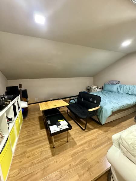 Rumah Berkembar untuk Dijual di Taman Bukit Cemerlang (Klang) - Priscilla . - Bedroom - PropertyGuru.com.my