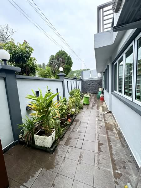 Rumah Berkembar untuk Dijual di Taman Bukit Cemerlang (Klang) - Priscilla . - Exterior - PropertyGuru.com.my