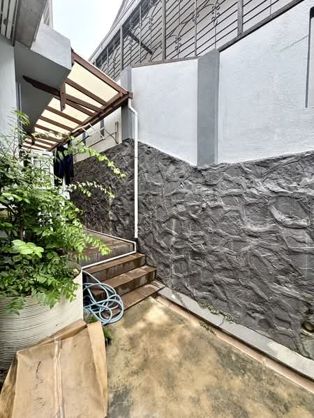 Rumah Berkembar untuk Dijual di Taman Bukit Cemerlang (Klang) - Priscilla . - Exterior - PropertyGuru.com.my