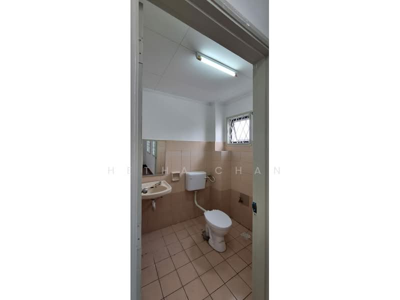 2-storey Terraced House for Sale in Usj 14 (Subang Jaya) - Hetha Chan - Bathroom - PropertyGuru.com.my