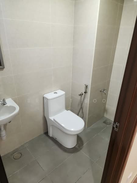Pangsapuri untuk Dijual di Seri Kasturi - Bryant Soo - Bathroom - PropertyGuru.com.my