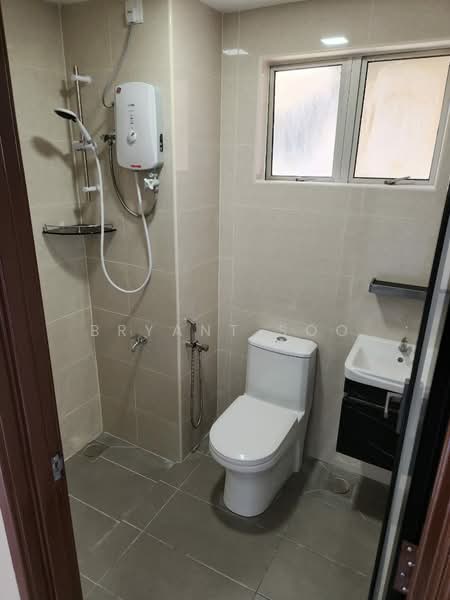 Pangsapuri untuk Dijual di Seri Kasturi - Bryant Soo - Bathroom - PropertyGuru.com.my